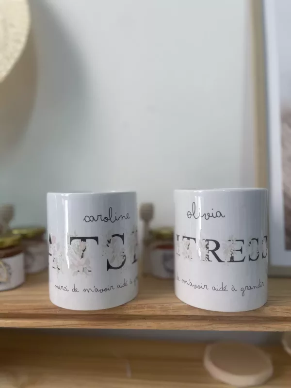 mug maitresse personnalisé